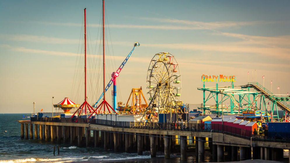 Atlantic City Playground Pier Sold to Caesars, Amidst Fears of a Casino Showboat