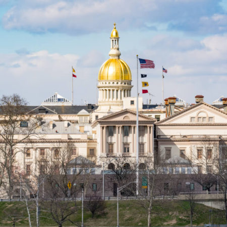 New Jersey Lawmakers Introduce a Bill to Legalize Betting on Esports and ‘Skill-Based Attractions’