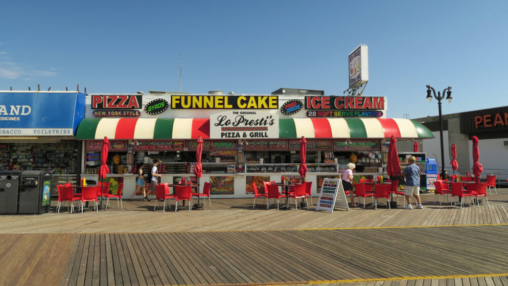 2 things you should know about  outdoor dining & gambling in New Jersey